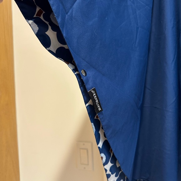 Marimekko Unikko Floral Rain Poncho - Picture 5 of 7